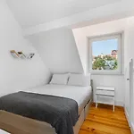 Whome | Premium River View Lisboa