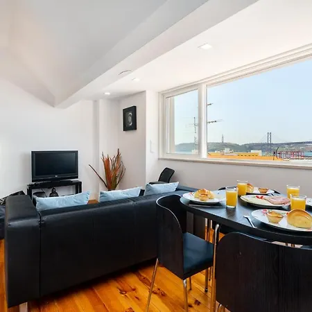 Whome | Premium River View * Lisbon